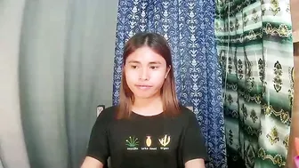 asian_sofiaxxx on webcam 12/04/2025