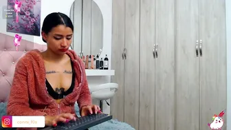 conni_f00x recorded nude video 417179