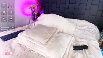 lexi_howard_ cam show (12/04/2025)