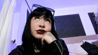 scolw recorded nude video 417706