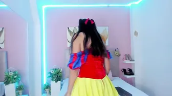 Liaa_moretti_ chat sex cam 04-Dec-2025