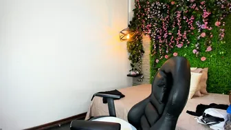 Sarahdeyvis webcam porn video 04 December 2025