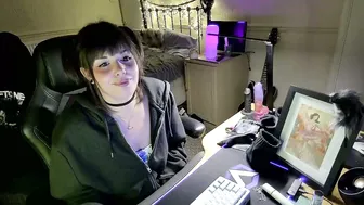 Lavenderrzz19 (12/05/2025)