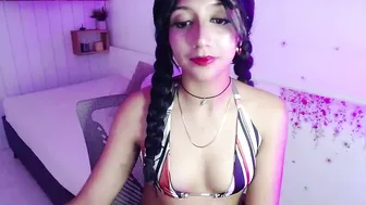Karol_soft skinny cam