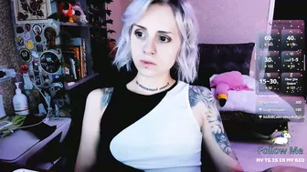 nanitamoore on webcam 05-Dec-25