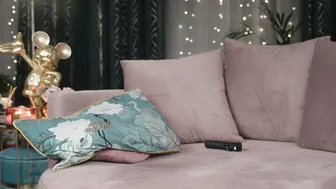 ellismeow tease 05 December 2025