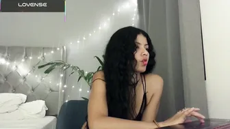 Minikunis chat girl porn (12/05/2025)