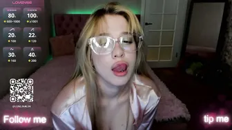 y0ung_lina18 recorded nude video 419359