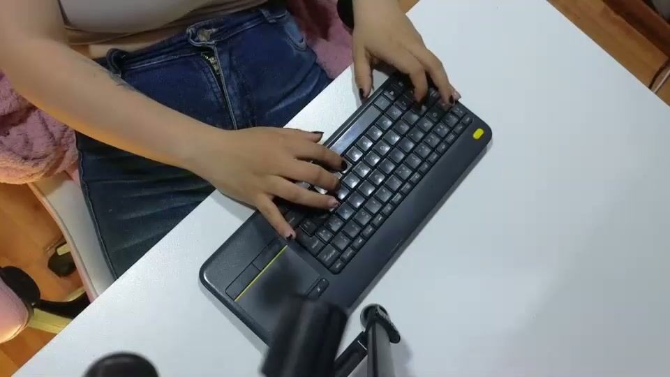 valery_cute_18 webcam porn video 05-Dec-25