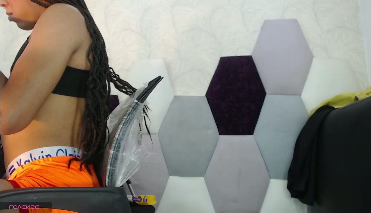 winnybarness porn sex chat (12/05/2025)