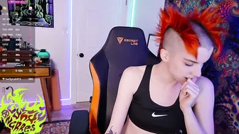 Lynxanarres nonbinary sex chat