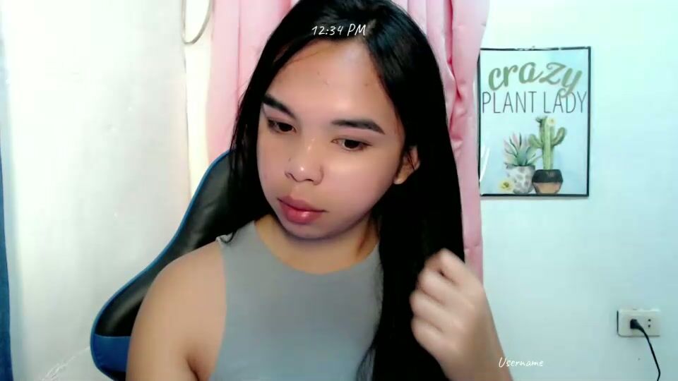 pinay_heart anal on live cam
