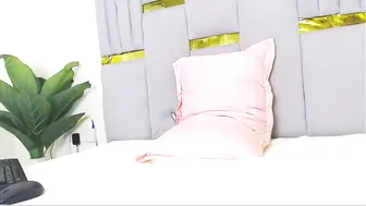 whinebby ebony video