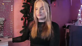 caroline_kiparis (12-05-2025)