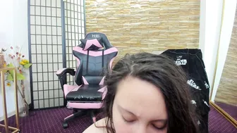 Aisharouhi porn video chat 05 December 2025