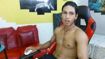 bull_cam recorded nude video 421837
