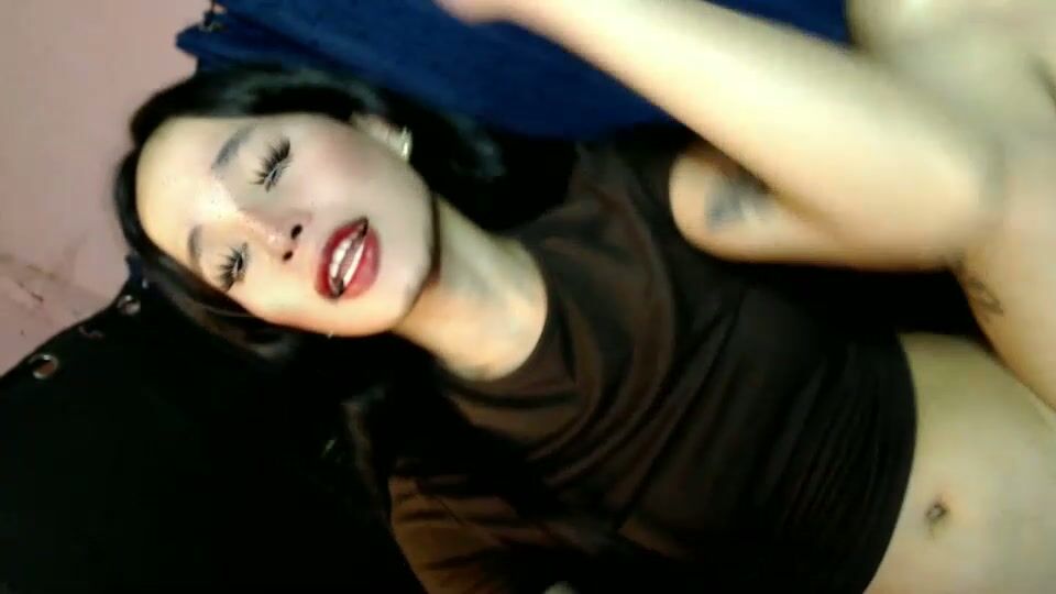 sweetfuckerbabyy18 (12/05/2025) live webcam show