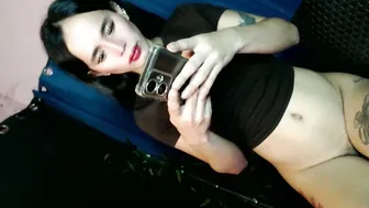Sweetfuckerbabyy18 chat sex (12-05-2025)