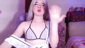 sakuraa_9 video - (12/05/2025)