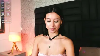 Alison222_ porn chat video (12-05-2025)