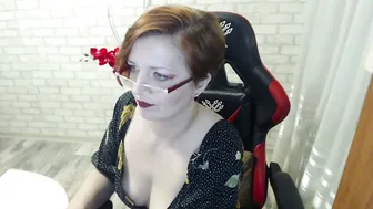 Vikualex69 milf 05-Dec-2025