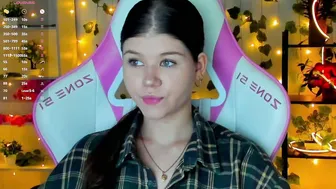 Alice_tails shy - 12/05/2025