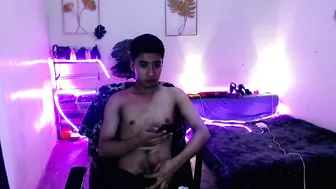 urguy_habibi recorded nude video 423160