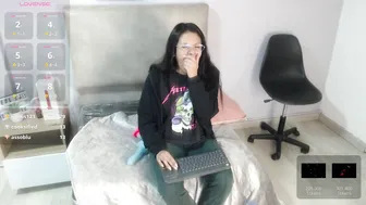 Valevicious on webcam (12/05/2025)
