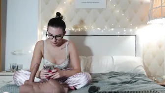 Redheadxxl couple cam girl