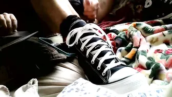 Kinkysneakergirl 05-Dec-2025