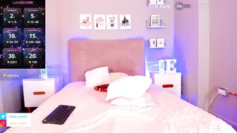 Emilycoast 12-06-2025 latina