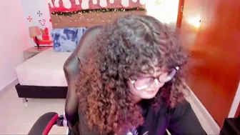 _lilly_miller 12/06/2025 curlyhair