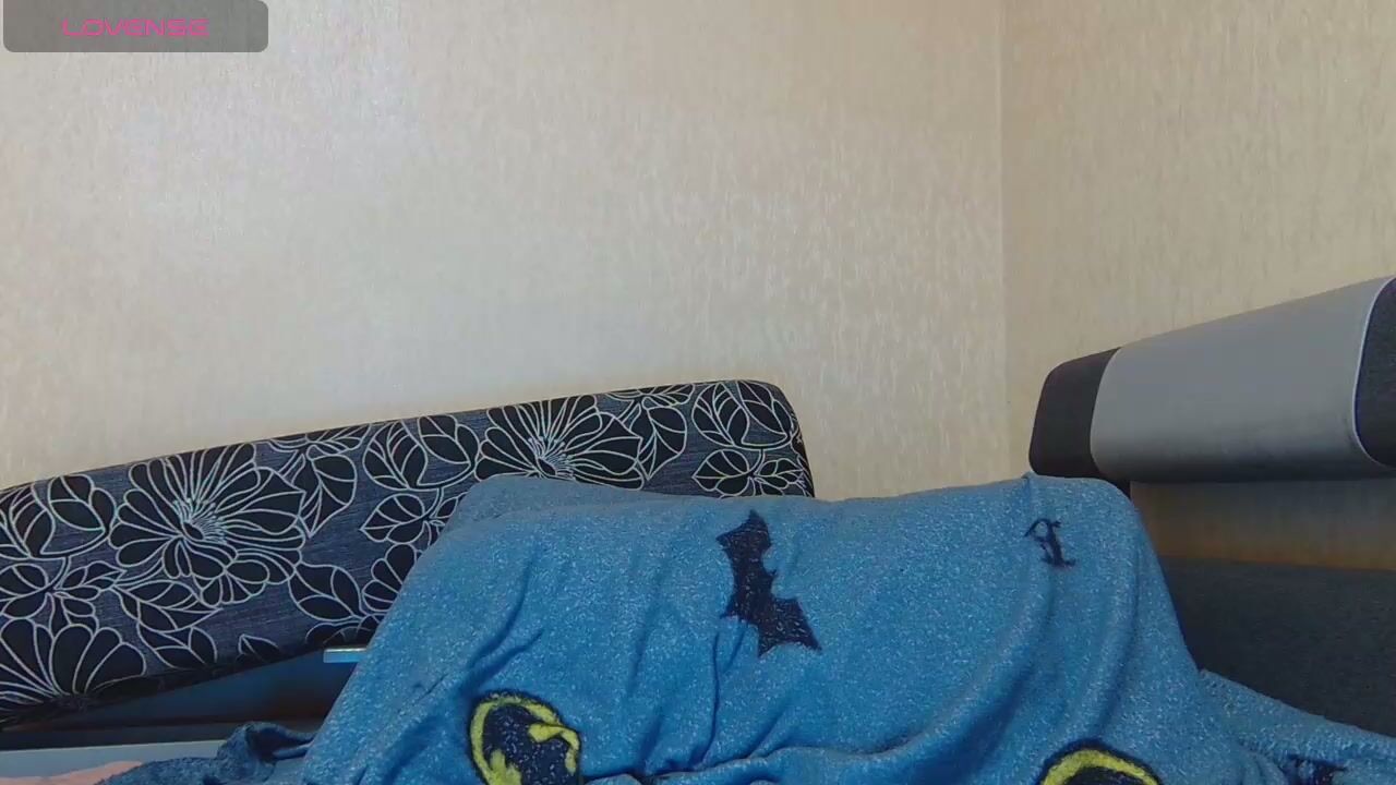 alicewoolfy blonde video chat porn