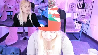 Diaangell posing on cam sex chat