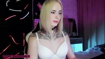 snake_bites recorded nude video 424614