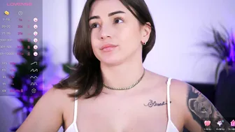 babbyaisha live webcam show 12-06-2025