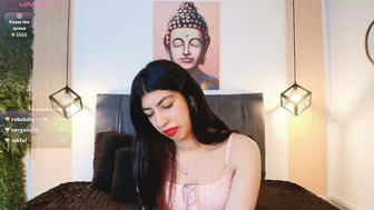 cassie_bloom sex cam chat 06-Dec-25