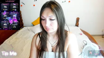 Isabella666333 natural naked on cam