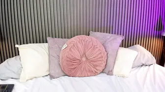 Sammybrunette1 06-Dec-2025