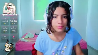 Helia_n_amy live cam video sex chat