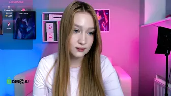 playful_sophie sex cam (12/06/2025)