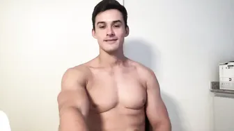 sebybeba ass on cam