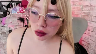 Cherry_xoxx (12-06-2025)