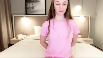 shy_schoolgirl_ (12/06/2025)