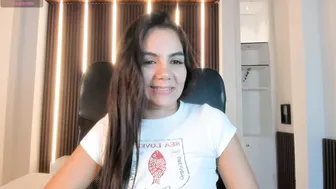 martina_mancinii hot cam video (12/06/2025)