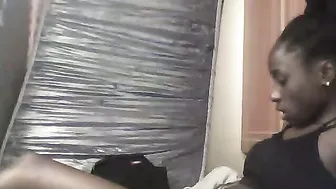 lynm_sexy fingering 12-06-2025