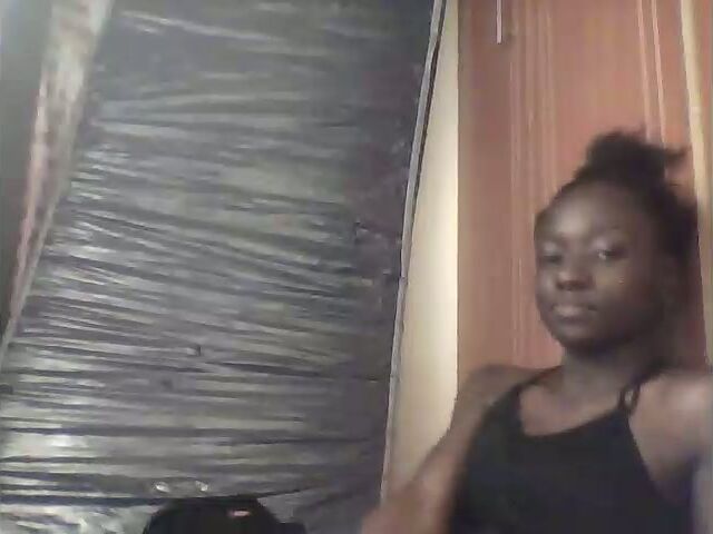 Lynm_sexy sph live cam show