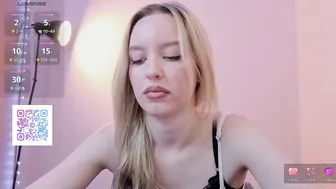 W_olivia_w lovense on webcam