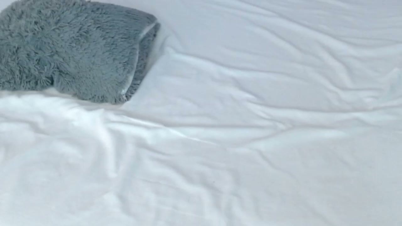 leonacutecam squirt - 12/07/2025