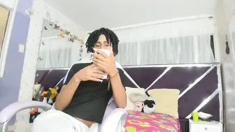 Santy_bigcock_01 07-Dec-2025